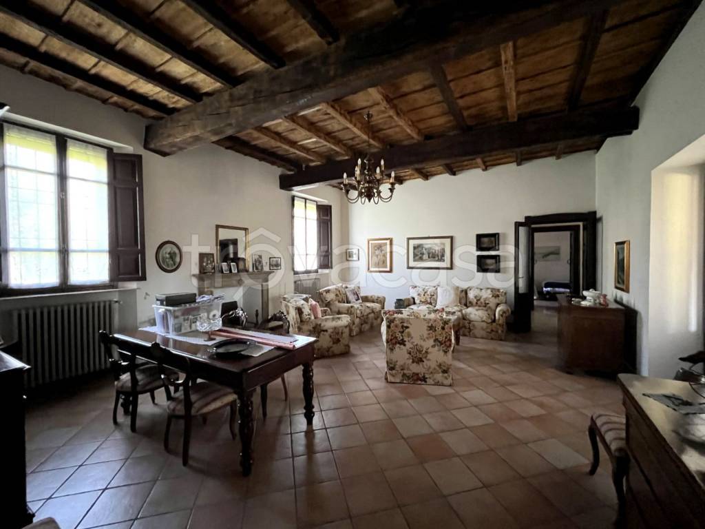 casa indipendente in vendita a Castelgerundo in zona Cavacurta