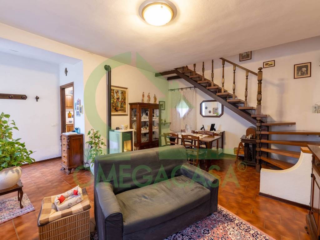 appartamento in vendita a Castelgerundo in zona Cavacurta