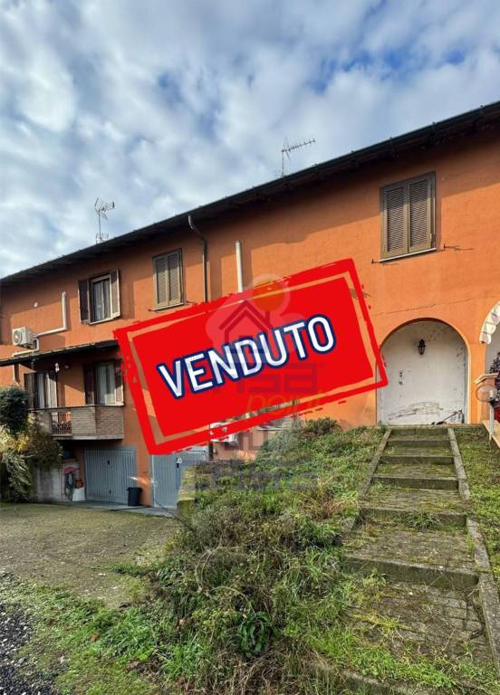 casa indipendente in vendita a Castelgerundo