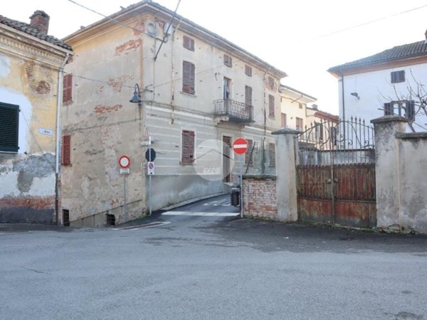 casa semindipendente in vendita a Pietra Marazzi
