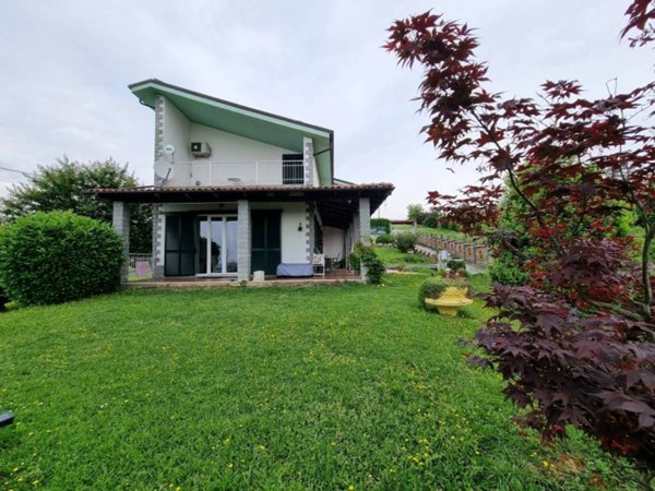 casa indipendente in vendita a Pietra Marazzi