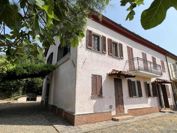 casa indipendente in vendita a Pietra Marazzi
