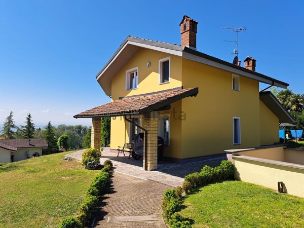 casa indipendente in vendita a Pietra Marazzi