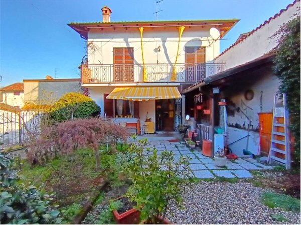 casa indipendente in vendita a Pietra Marazzi