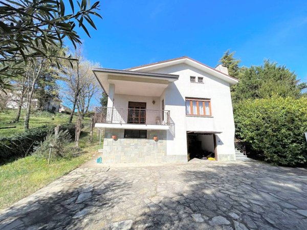 casa indipendente in vendita a Pietra Marazzi