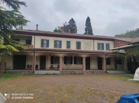 villa in vendita a Pietra Marazzi