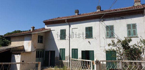 casale in vendita a Pietra Marazzi