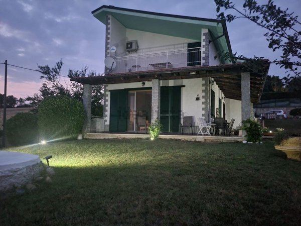 casa indipendente in vendita a Pietra Marazzi