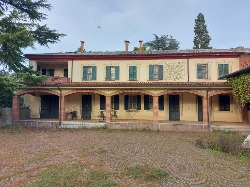 casa indipendente in vendita a Pietra Marazzi