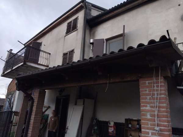 casa semindipendente in vendita a Pietra Marazzi in zona Pavone