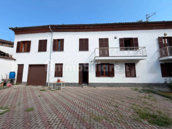 casa indipendente in vendita a Pietra Marazzi in zona Pavone