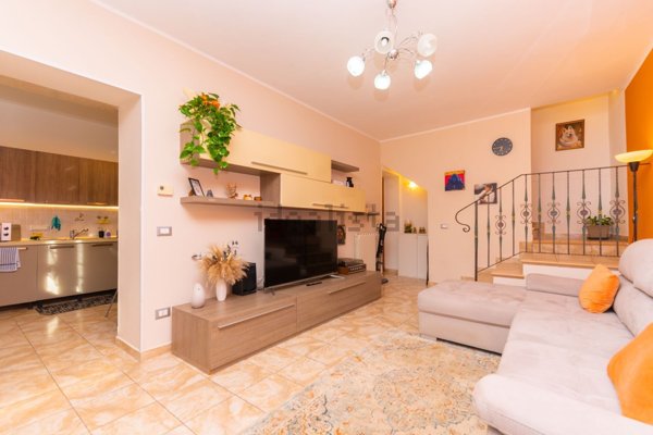 casa indipendente in vendita a Pomaro Monferrato