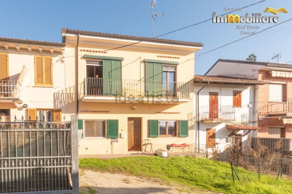 casa indipendente in vendita a Pomaro Monferrato