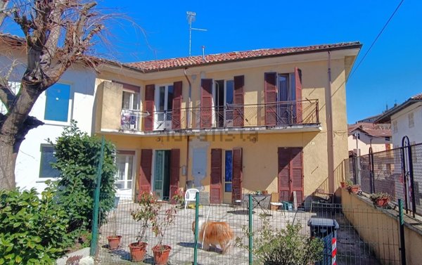 casa indipendente in vendita a Pomaro Monferrato