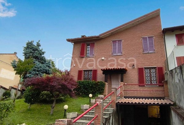 casa indipendente in vendita a Pomaro Monferrato