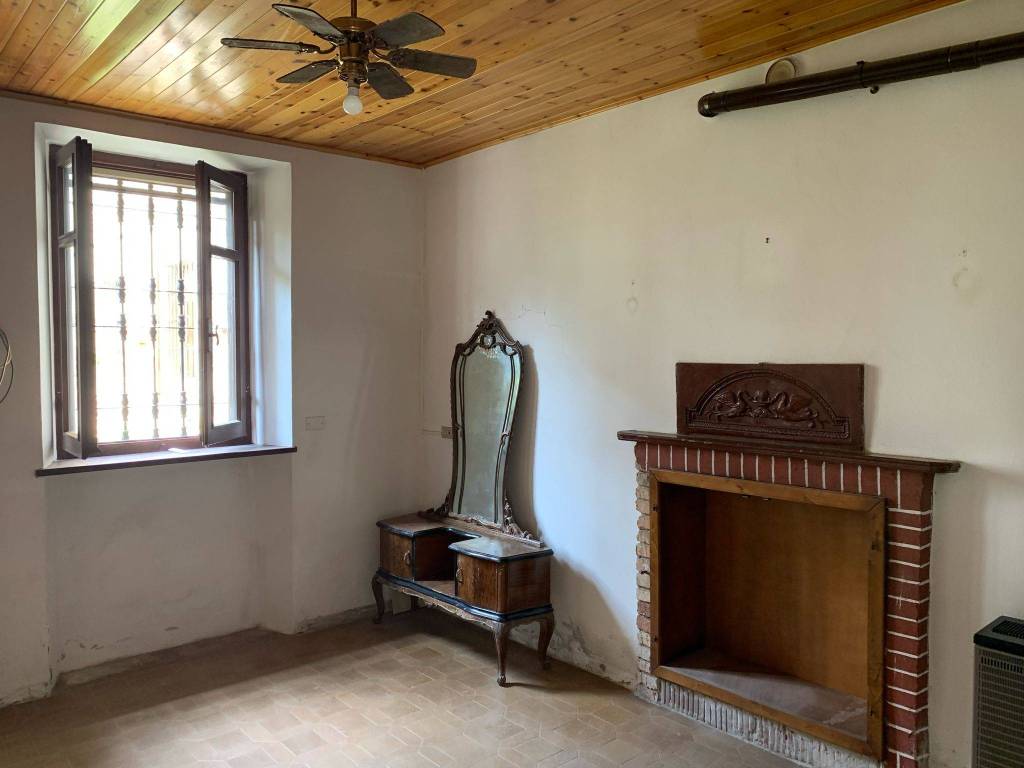casa indipendente in vendita a Pontecurone