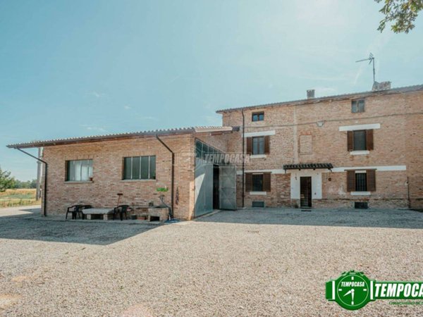 casa indipendente in vendita a Pontecurone