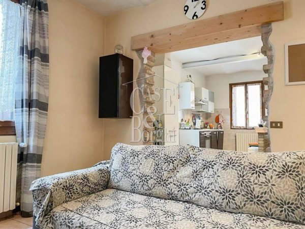 casa indipendente in vendita a Pontecurone