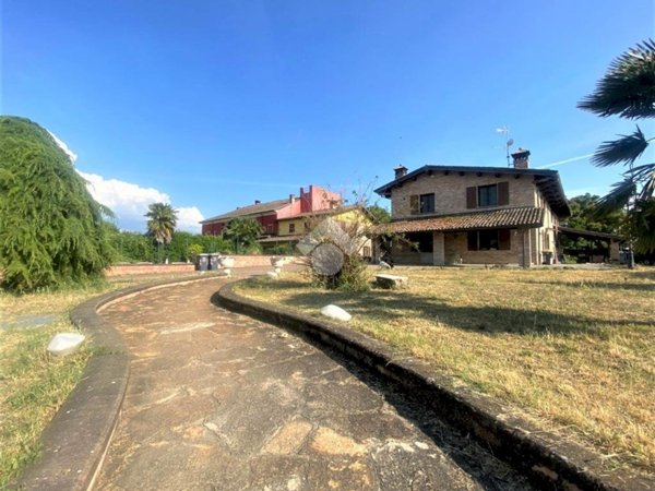 casa indipendente in vendita a Pontecurone