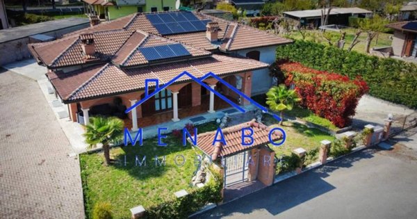 casa indipendente in vendita a Pontecurone