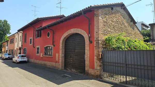 casa indipendente in vendita a Pontecurone