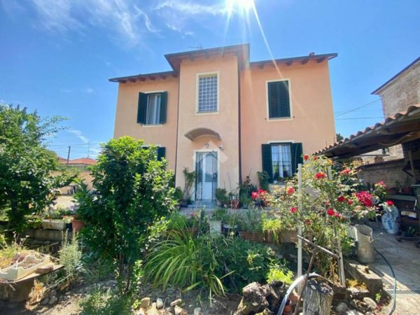 casa indipendente in vendita a Pontecurone