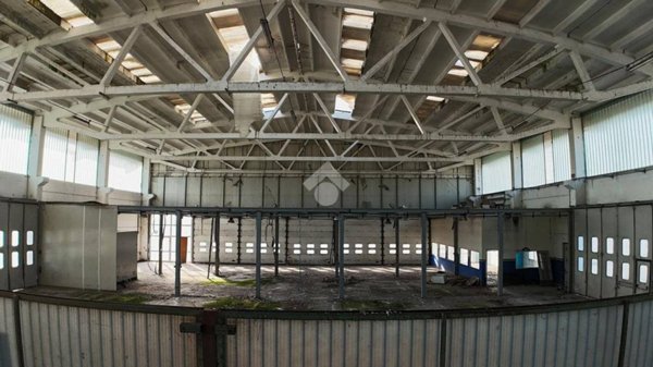 capannone in vendita a Pontecurone