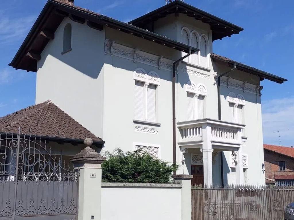 casa indipendente in vendita a Pontecurone