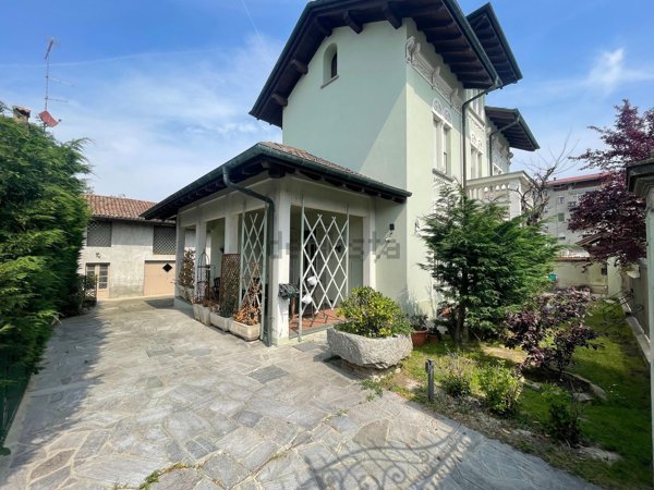 casa indipendente in vendita a Pontecurone