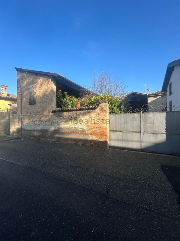 casa indipendente in vendita a Pontecurone