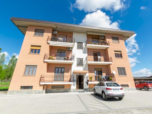 appartamento in vendita a Pontestura in zona Castagnone