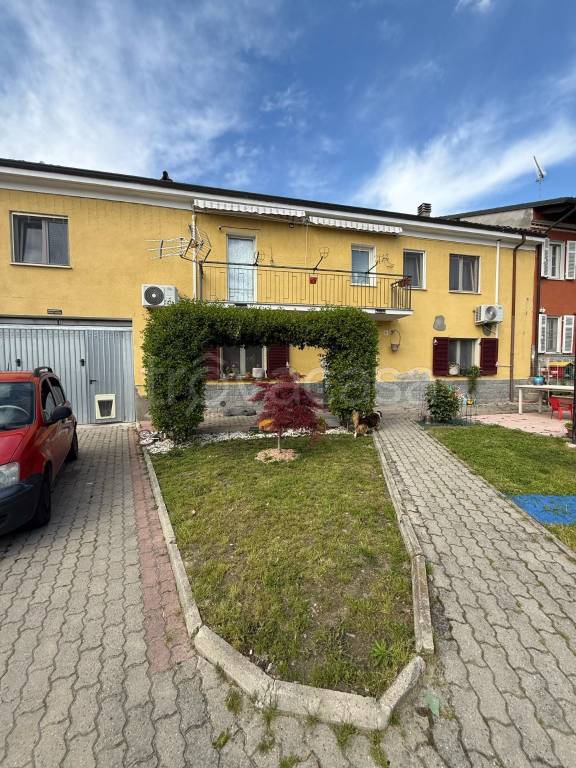 casa indipendente in vendita a Pontestura in zona Quarti