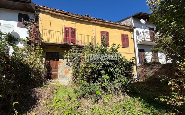 appartamento in vendita a Pontestura in zona Quarti