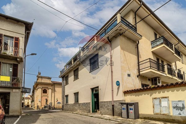 locale commerciale in vendita a Pontestura