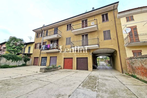 appartamento in vendita a Pontestura in zona Quarti