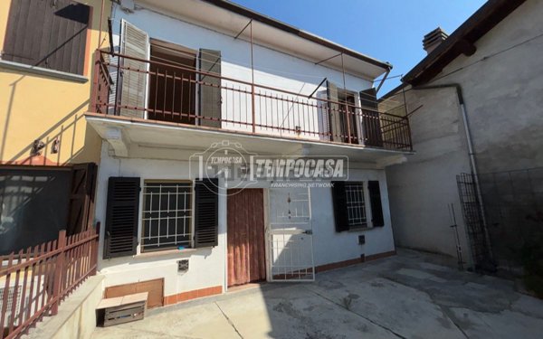 casa semindipendente in vendita a Pontestura