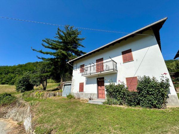 casa indipendente in vendita a Ponti