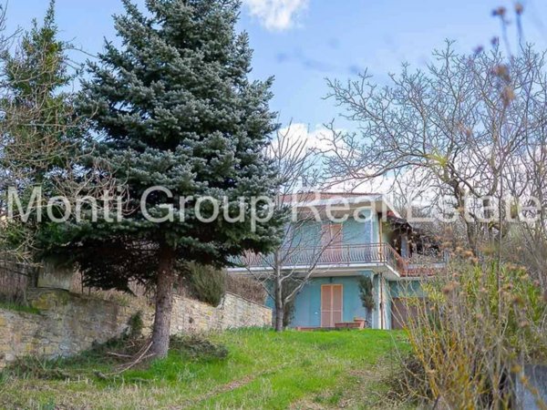 casa indipendente in vendita a Ponti