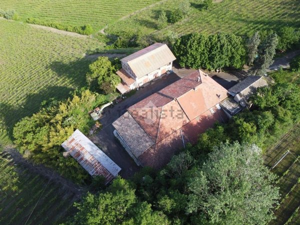 casale in vendita a Ponzano Monferrato