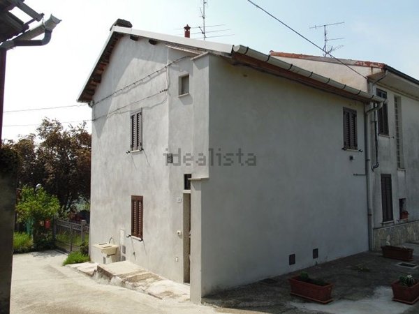 quadrivano in vendita a Ponzano Monferrato in zona Salabue
