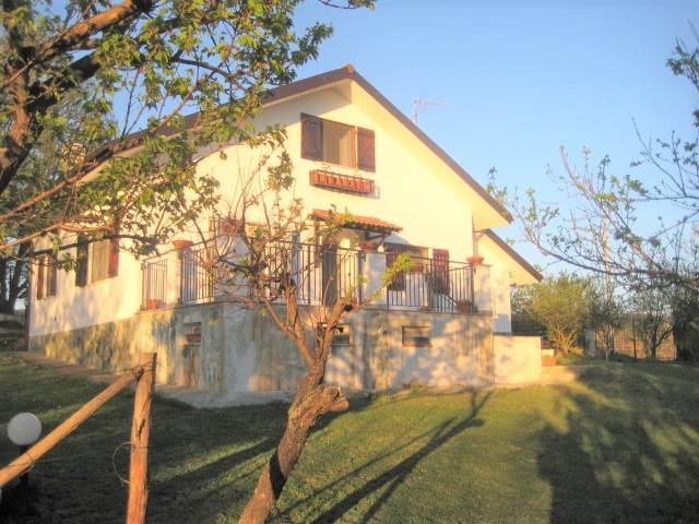 casa indipendente in vendita a Ponzone in zona Moretti