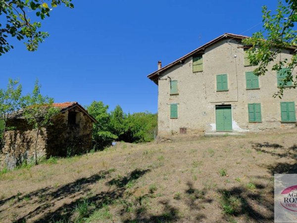 casa indipendente in vendita a Ponzone