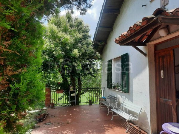 casa indipendente in vendita a Ponzone in zona Cimaferle