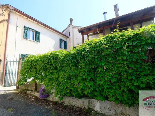casa semindipendente in vendita a Ponzone in zona Abasse