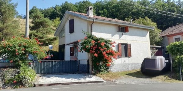 casa indipendente in vendita a Ponzone in zona Abasse