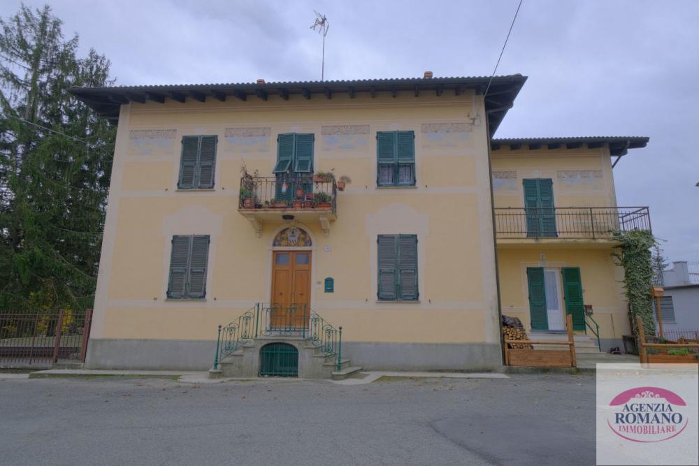 casa indipendente in vendita a Ponzone in zona Moretti