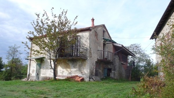 casa indipendente in vendita a Ponzone