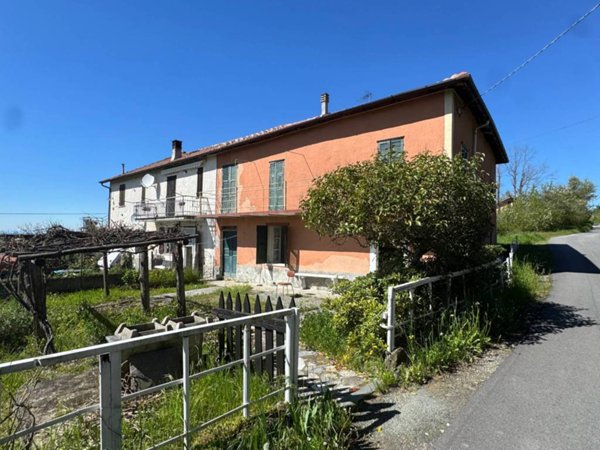 casa indipendente in vendita a Ponzone in zona Cimaferle