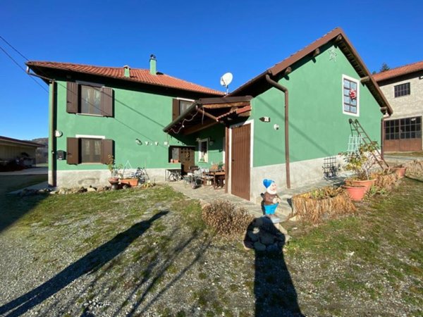 locale di sgombero in vendita a Ponzone in zona Cimaferle
