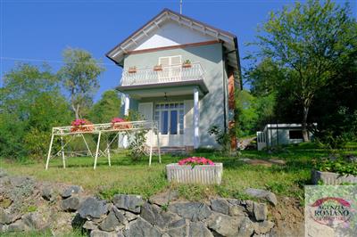villa in vendita a Ponzone in zona Cimaferle